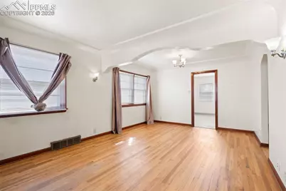 222 E Mesa Avenue, Pueblo, CO 81006 - Photo 17