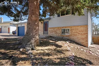 5465 Escondido Drive, Colorado Springs, CO 80918 - Photo 3