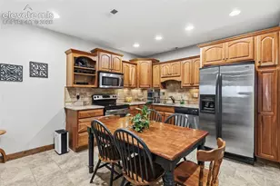 4330 Ridgeway Ln, Colorado Springs, CO 80908 - Photo 37