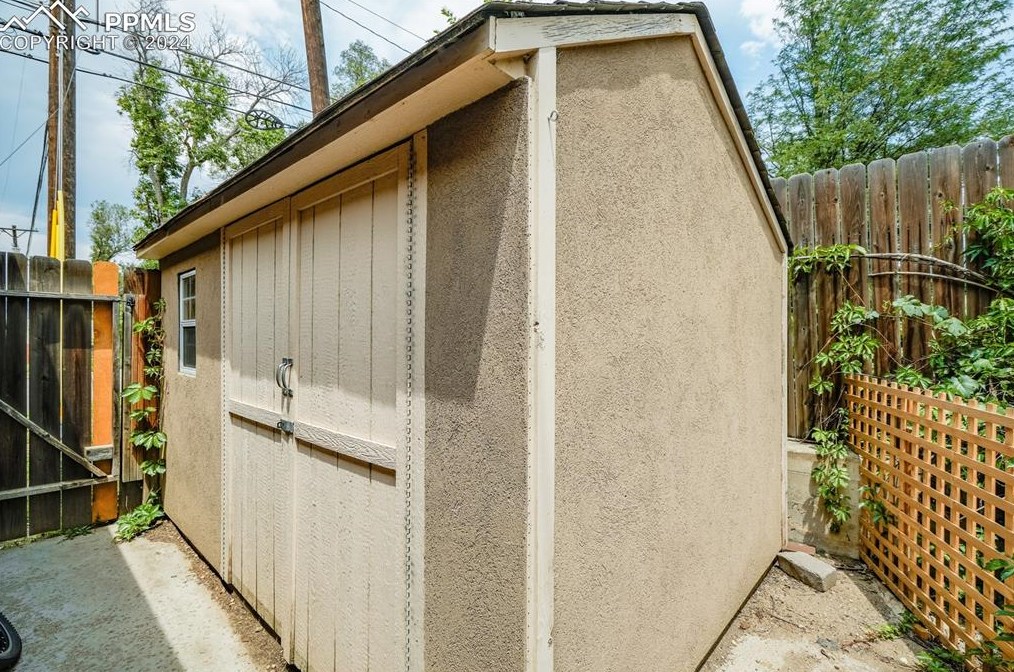 1530 Boulder St, Colorado Springs CO  80903-3123 exterior