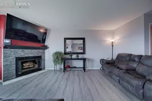 3437 Trenary Ln, Colorado Springs, CO 80918 - Photo 5