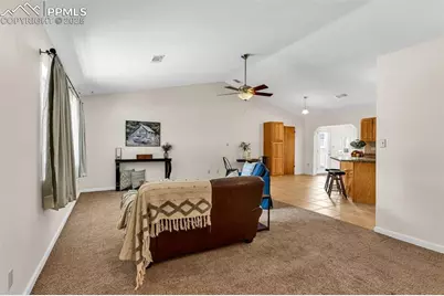 2401 Clayton Avenue, Canon City, CO 81212 - Photo 3