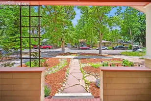 424 N Cedar St, Colorado Springs, CO 80903 - Photo 3