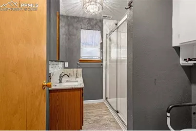 315 E Gunnison Avenue, Woodland Park, CO 80863 - Photo 13