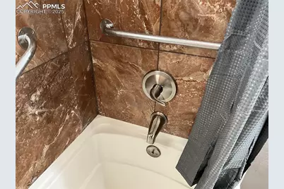 72 Hanson Lane, Pueblo, CO 81001 - Photo 19