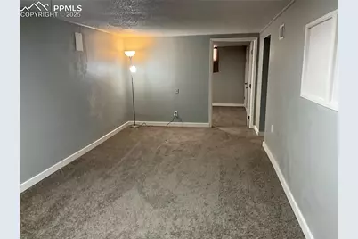 72 Hanson Lane, Pueblo, CO 81001 - Photo 23