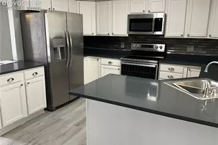 72 Hanson Ln, Pueblo, CO 81001 - Photo 5