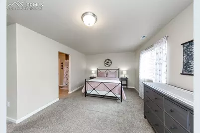5640 Shamrock Heights, Colorado Springs, CO 80923 - Photo 23