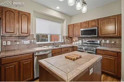 1354 Mirrillion Heights, Colorado Springs, CO 80904 - Photo 9