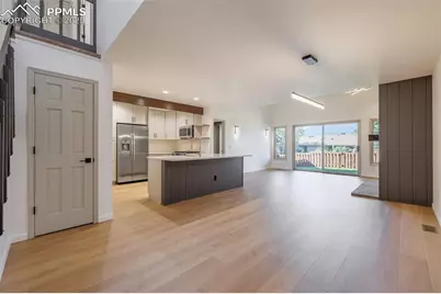 3870 Camels Ridge Lane, Colorado Springs, CO 80904 - Photo 7