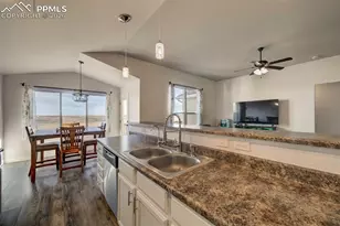 6323 San Mateo Dr, Colorado Springs, CO 80911 - Photo 13