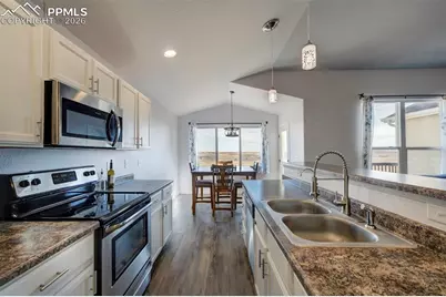 6323 San Mateo Drive, Colorado Springs, CO 80911 - Photo 11