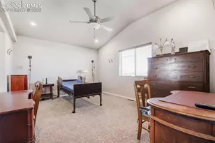 555 N Verbena Dr, Pueblo, CO 81007 - Photo 17