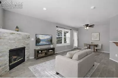 3147 Hearthridge Circle, Colorado Springs, CO 80918 - Photo 3