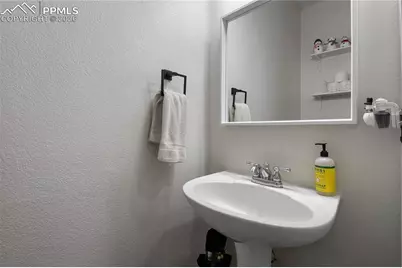 2267 St James Drive, Colorado Springs, CO 80910 - Photo 17