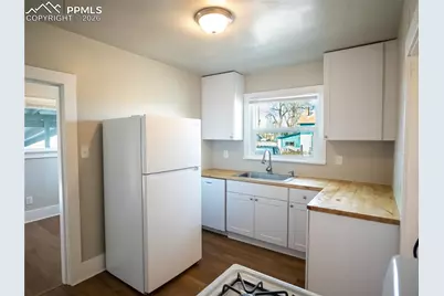 1901 E Routt Avenue, Pueblo, CO 81004 - Photo 9