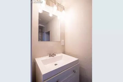 1901 E Routt Avenue, Pueblo, CO 81004 - Photo 29