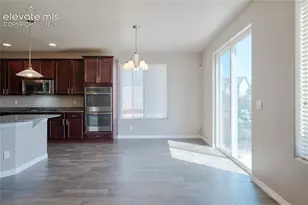 10658 Abrams Dr, Colorado Springs, CO 80925 - Photo 7