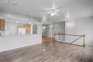 250 E Poppy Ln, Pueblo, CO 81007 - Photo 7