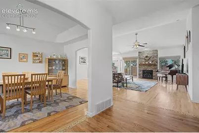 6210 Wilson Road, Colorado Springs, CO 80919 - Photo 15