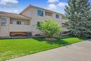 84 Luxury Ln, Colorado Springs, CO 80921 - Photo 39