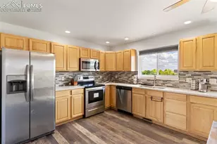 817 S Aguilar Ln, Pueblo, CO 81007 - Photo 9