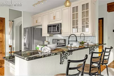 7640 Hollandale Drive, Colorado Springs, CO 80919 - Photo 19