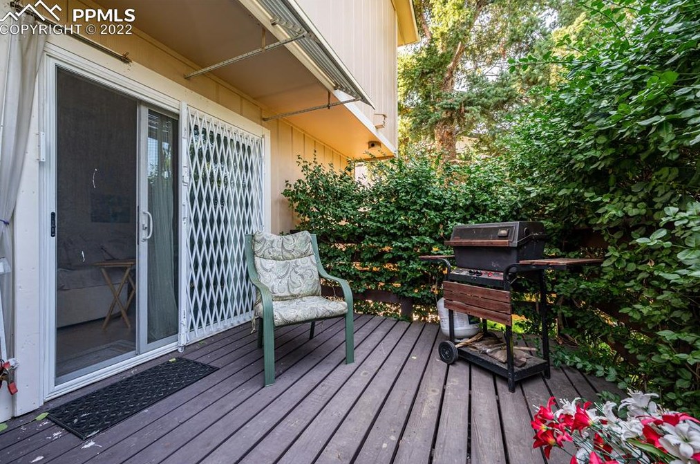 2850 Purgatory Dr, Colorado Springs CO 80918-1539 exterior