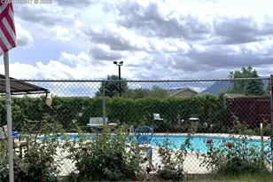 434 Valley Hi Cir, Colorado Springs, CO 80910 - Photo 17