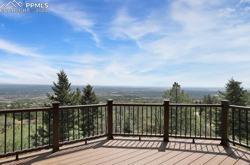 1610 Gold Camp Rd, Colorado Springs CO 80906-5817 exterior