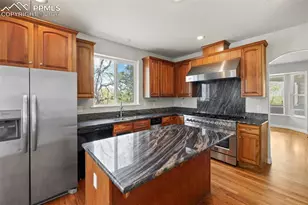 5115 Broadmoor Bluffs Dr, Colorado Springs, CO 80906 - Photo 11