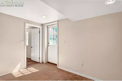 107 Oak Place, Manitou Springs, CO 80829 - Photo 29