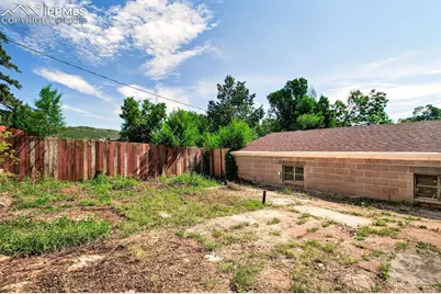 107 Oak Place, Manitou Springs, CO 80829 - Photo 39