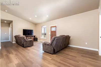 1075 E Buffalo Bill Lane, Pueblo West, CO 81007 - Photo 5