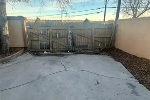 405 Mono Pl, Colorado Springs, CO 80910 - Photo 25