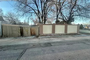 405 Mono Pl, Colorado Springs, CO 80910 - Photo 27