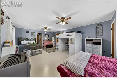 433 Ponderosa Drive, Colorado Springs, CO 80911 - Photo 17