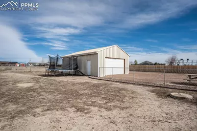 965 N Cimarron Drive, Pueblo, CO 81007 - Photo 31