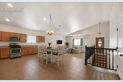 645 S Greenway Avenue, Pueblo, CO 81007 - Photo 9