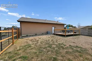 645 S Greenway Ave, Pueblo, CO 81007 - Photo 23