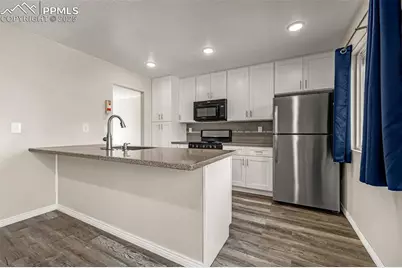 4470 Beaumont Road, Colorado Springs, CO 80916 - Photo 9