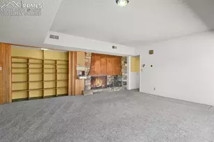 2240 Mesa Rd, Colorado Springs, CO 80904 - Photo 31