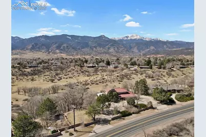 2240 Mesa Road, Colorado Springs, CO 80904 - Photo 41