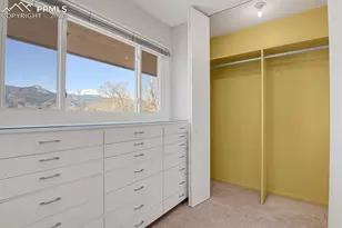 2240 Mesa Rd, Colorado Springs, CO 80904 - Photo 25