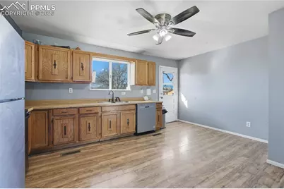 2020 Poteae Circle, Colorado Springs, CO 80915 - Photo 3