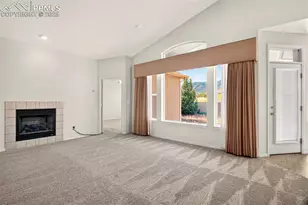 546 Crown Hill Mesa Dr, Colorado Springs, CO 80905 - Photo 7