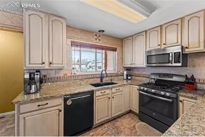 44 N Dartmouth Street, Colorado Springs, CO 80911 - Photo 5