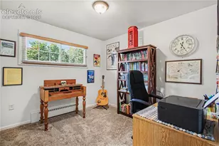 303 Elmwood Dr, Colorado Springs, CO 80907 - Photo 11