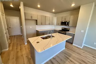 718 Belleza Vw, Colorado Springs, CO 80907 - Photo 7