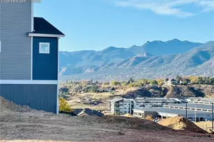 718 Belleza Vw, Colorado Springs, CO 80907 - Photo 3